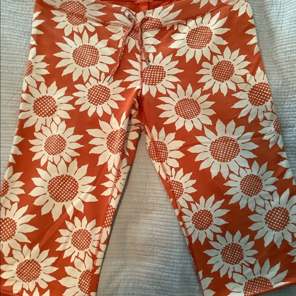 Lucky Brand wide leg capris- medium - Picture 3 of 3